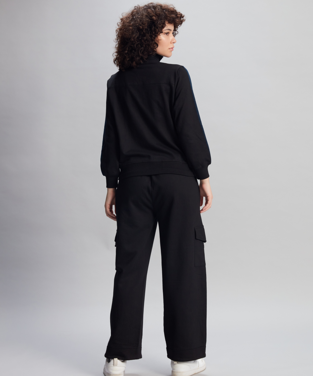 VISTA BLACK SWEAT SHIRT AND CARGO